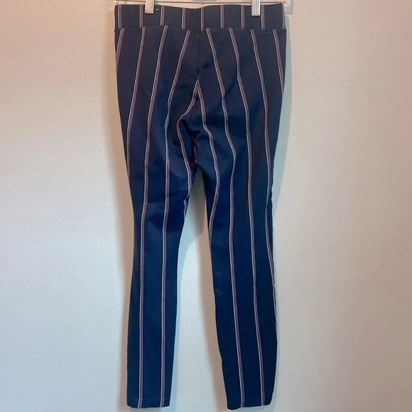 Old Navy Stevie small striped stretch pants - Picture 5 of 8